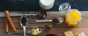 5 Must-Try Chai Spices: The Benefits of Each & How to Create Your Own Blend