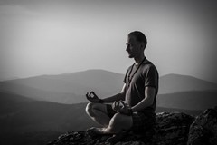 Find the Mind's 'Off Switch': 3 Ways to Rein In Your Brain During Meditation