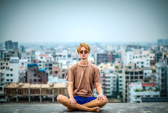 Top 10 Reasons to Meditate (And 10 Online Classes to Help You Get Started)