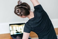 30 Day Yoga Challenge kari Shea Unsplash